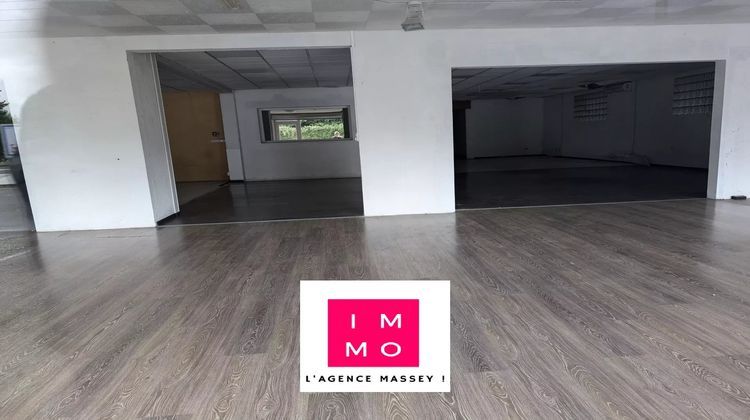 Ma-Cabane - Location Local commercial Tarbes, 665 m²