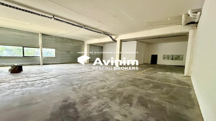 Ma-Cabane - Location Local commercial Taverny, 920 m²