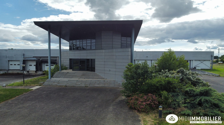 Ma-Cabane - Location Local commercial Terssac, 2330 m²