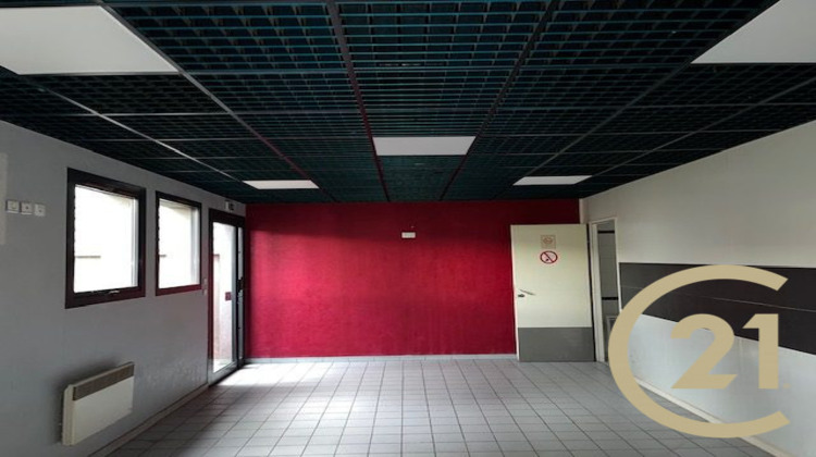 Ma-Cabane - Location Local commercial Terssac, 2150 m²