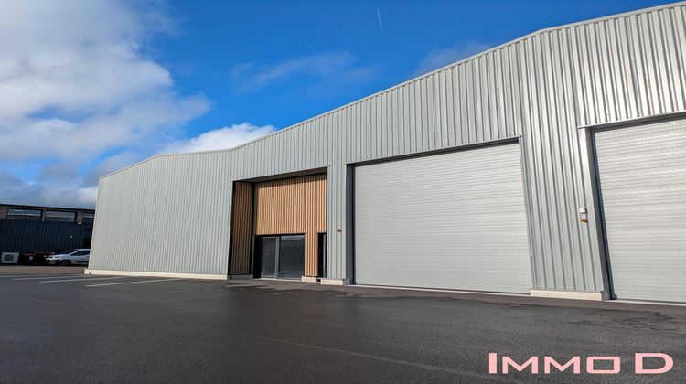 Ma-Cabane - Location Local commercial Thaon-les-Vosges, 261 m²