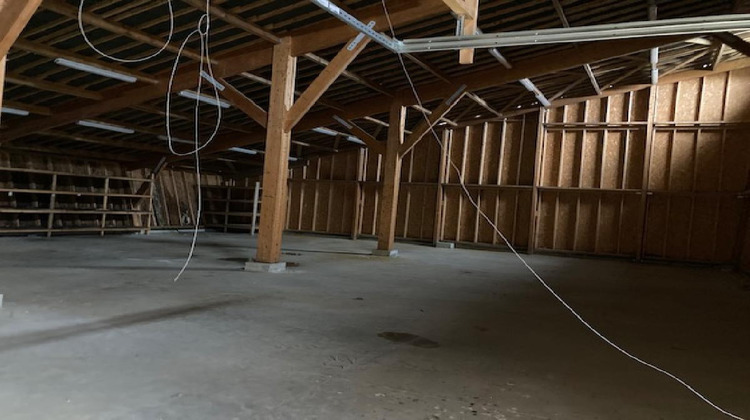 Ma-Cabane - Location Local commercial THIRON GARDAIS, 600 m²