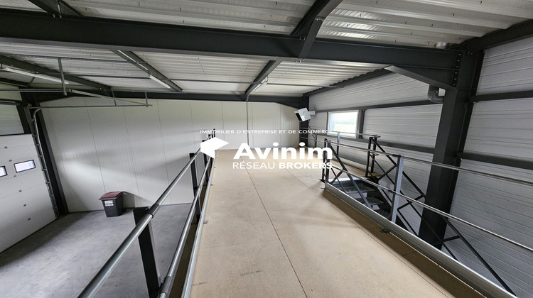 Ma-Cabane - Location Local commercial Thoiry, 136 m²