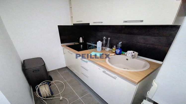 Ma-Cabane - Location Local commercial Thonon-les-Bains, 83 m²