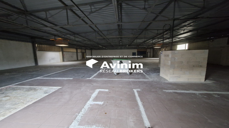 Ma-Cabane - Location Local commercial Thorigny-sur-Marne, 1146 m²