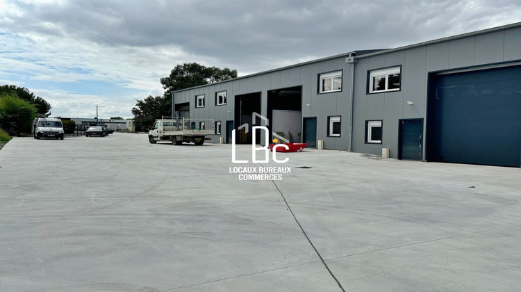 Ma-Cabane - Location Local commercial Thouaré-sur-Loire, 338 m²