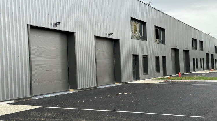 Ma-Cabane - Location Local commercial TIGNIEU JAMEYZIEU, 230 m²