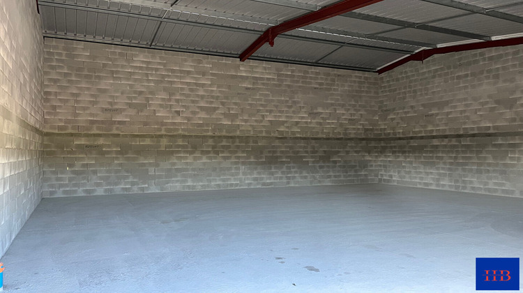 Ma-Cabane - Location Local commercial TORIGNI-SUR-VIRE, 140 m²