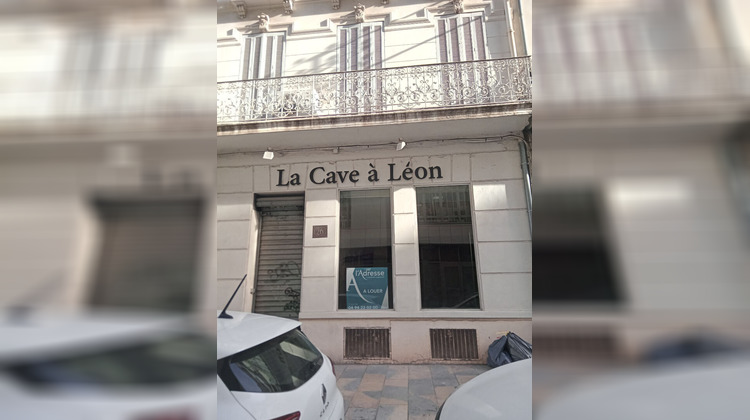 Ma-Cabane - Location Local commercial TOULON, 109 m²