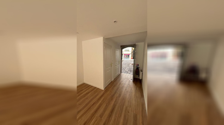 Ma-Cabane - Location Local commercial Toulon, 27 m²