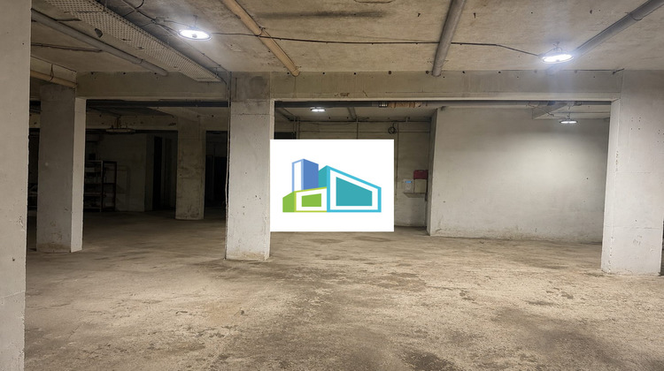 Ma-Cabane - Location Local commercial Toulon, 1023 m²