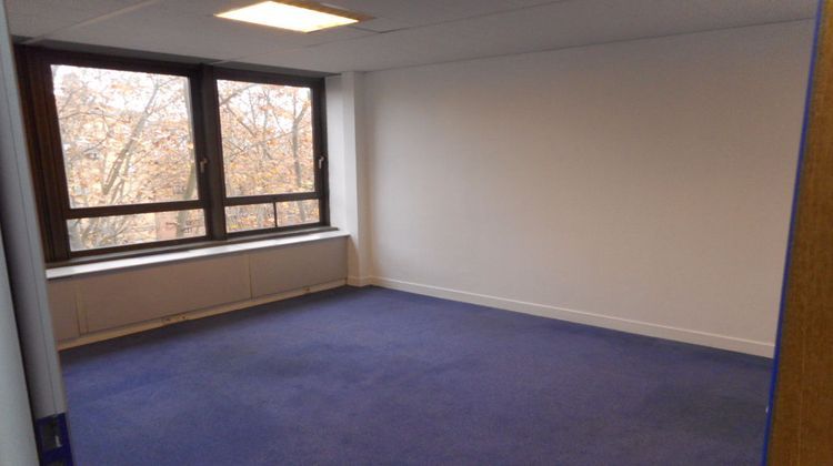 Ma-Cabane - Location Local commercial TOULOUSE, 110 m²