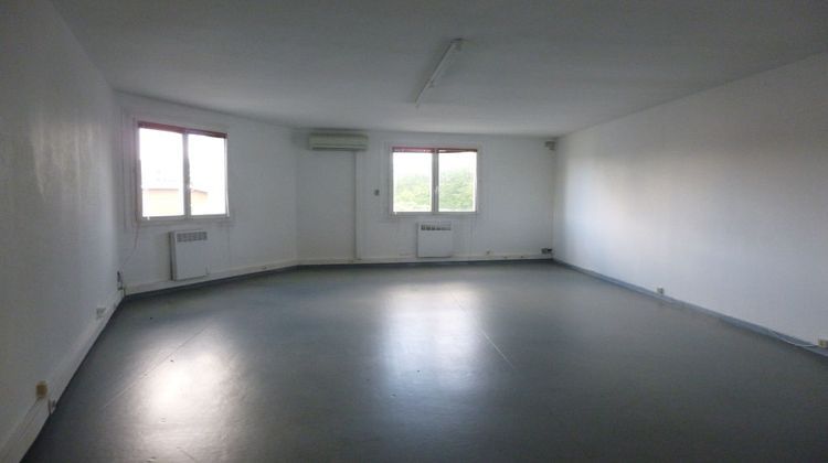 Ma-Cabane - Location Local commercial TOULOUSE, 150 m²