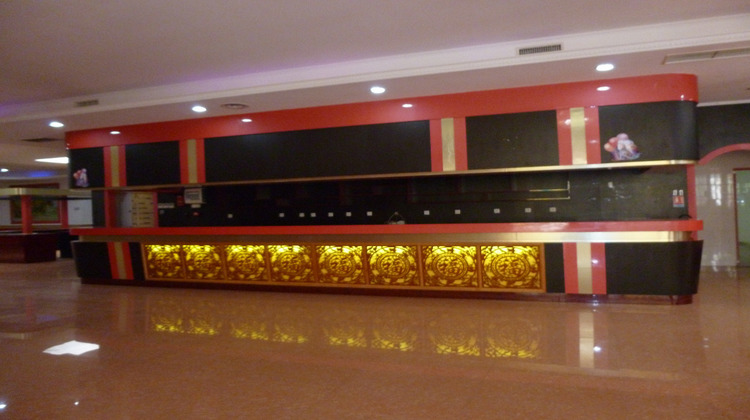 Ma-Cabane - Location Local commercial TOULOUSE, 840 m²