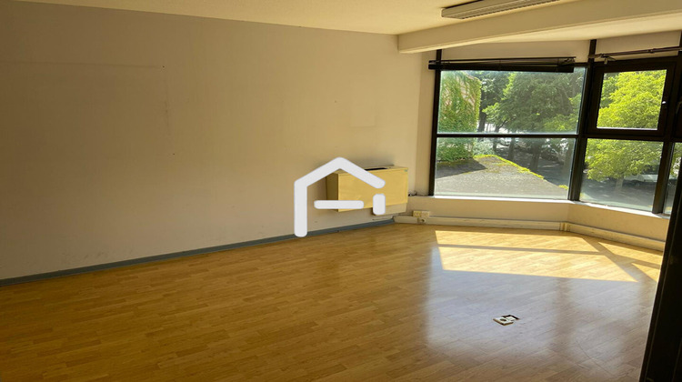 Ma-Cabane - Location Local commercial TOULOUSE, 149 m²