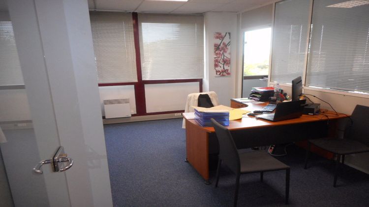 Ma-Cabane - Location Local commercial TOULOUSE, 200 m²