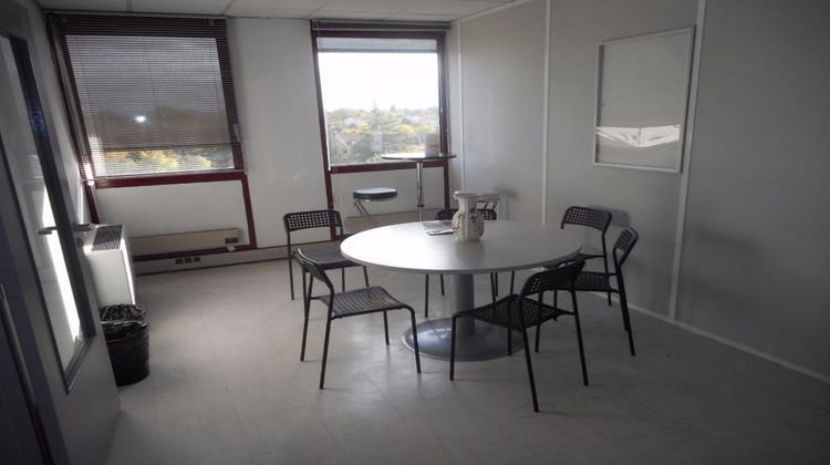 Ma-Cabane - Location Local commercial TOULOUSE, 277 m²