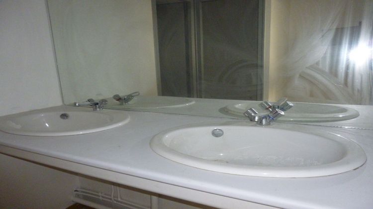 Ma-Cabane - Location Local commercial TOULOUSE, 400 m²