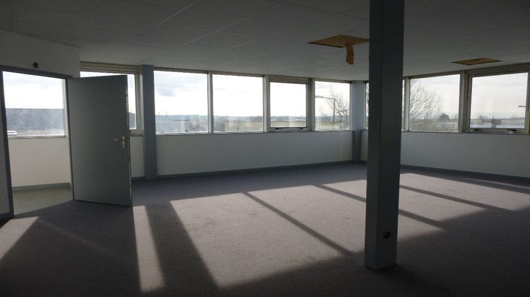 Ma-Cabane - Location Local commercial TOULOUSE, 200 m²