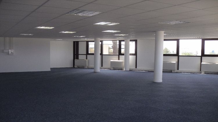 Ma-Cabane - Location Local commercial TOULOUSE, 402 m²