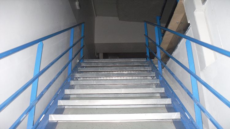 Ma-Cabane - Location Local commercial TOULOUSE, 1195 m²