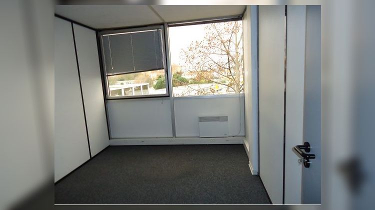 Ma-Cabane - Location Local commercial TOULOUSE, 40 m²