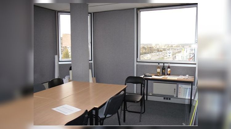 Ma-Cabane - Location Local commercial TOULOUSE, 206 m²