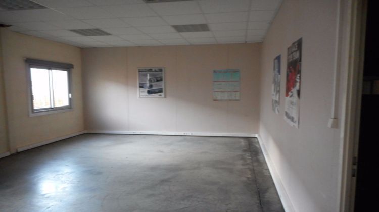 Ma-Cabane - Location Local commercial TOULOUSE, 425 m²