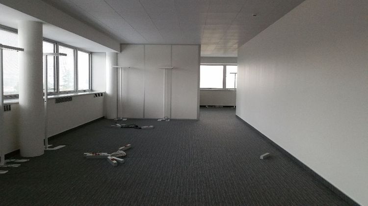 Ma-Cabane - Location Local commercial TOULOUSE, 148 m²