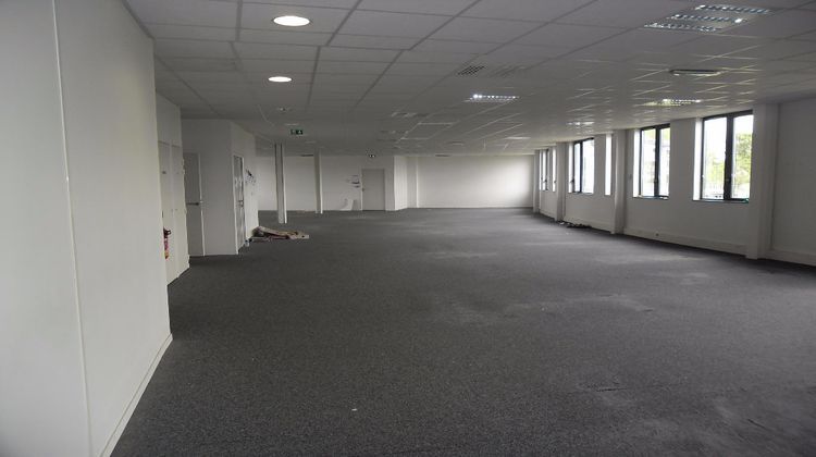 Ma-Cabane - Location Local commercial TOULOUSE, 563 m²
