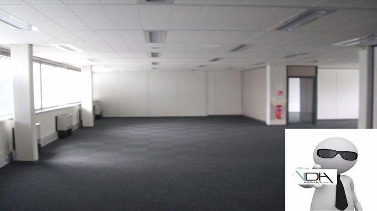 Ma-Cabane - Location Local commercial TOULOUSE, 633 m²