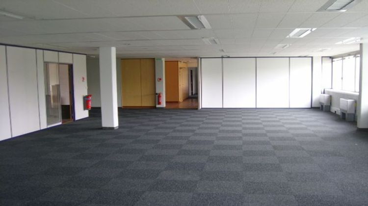 Ma-Cabane - Location Local commercial TOULOUSE, 633 m²