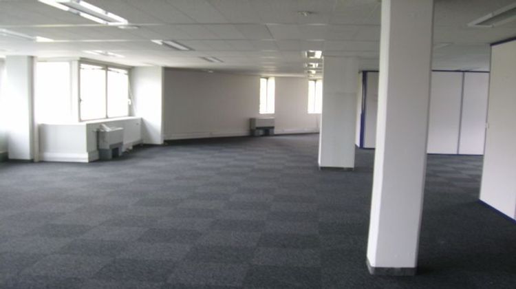 Ma-Cabane - Location Local commercial TOULOUSE, 633 m²