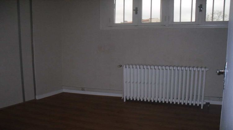 Ma-Cabane - Location Local commercial TOULOUSE, 240 m²