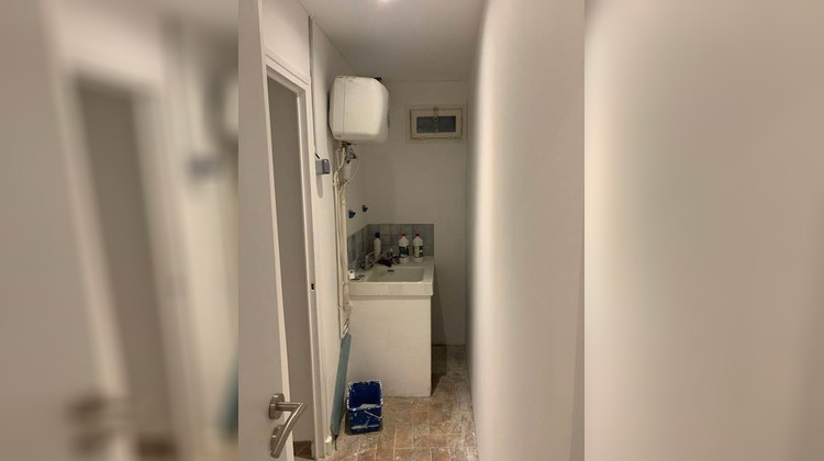 Ma-Cabane - Location Local commercial Tournon-sur-Rhône, 46 m²