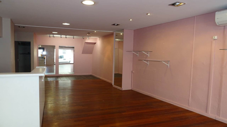 Ma-Cabane - Location Local commercial Tournon-sur-Rhône, 0 m²