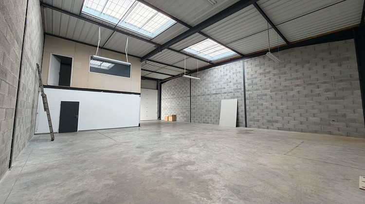 Ma-Cabane - Location Local commercial TOUSSIEU, 150 m²