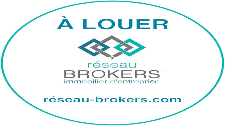 Ma-Cabane - Location Local commercial Trignac, 440 m²