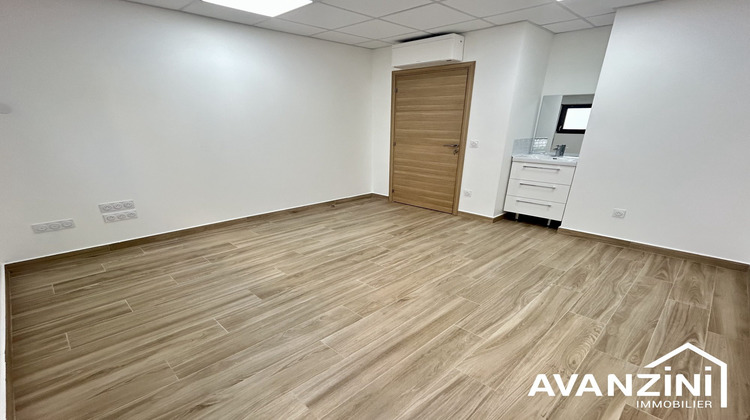 Ma-Cabane - Location Local commercial Trilport, 15 m²