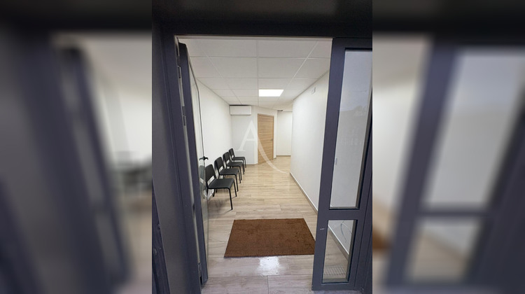 Ma-Cabane - Location Local commercial TRILPORT, 15 m²