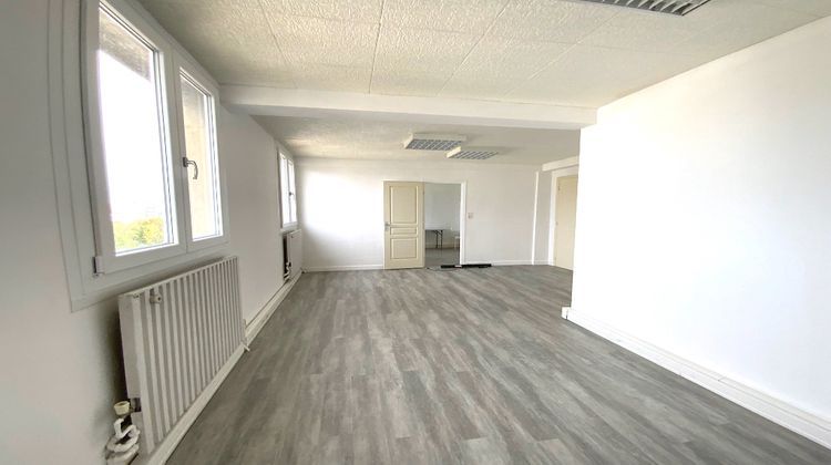 Ma-Cabane - Location Local commercial TROYES, 42 m²