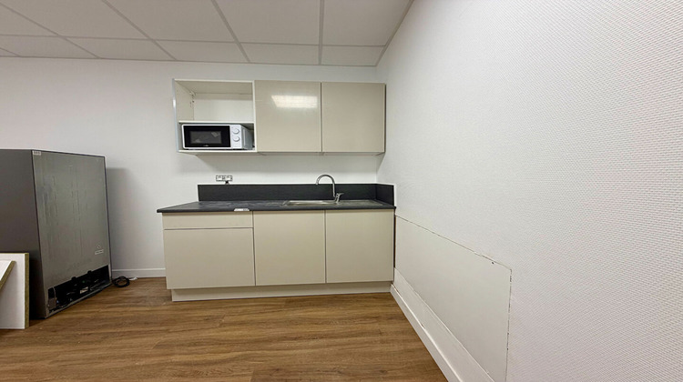 Ma-Cabane - Location Local commercial TROYES, 227 m²