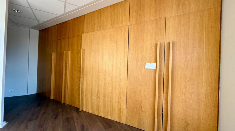 Ma-Cabane - Location Local commercial TROYES, 70 m²