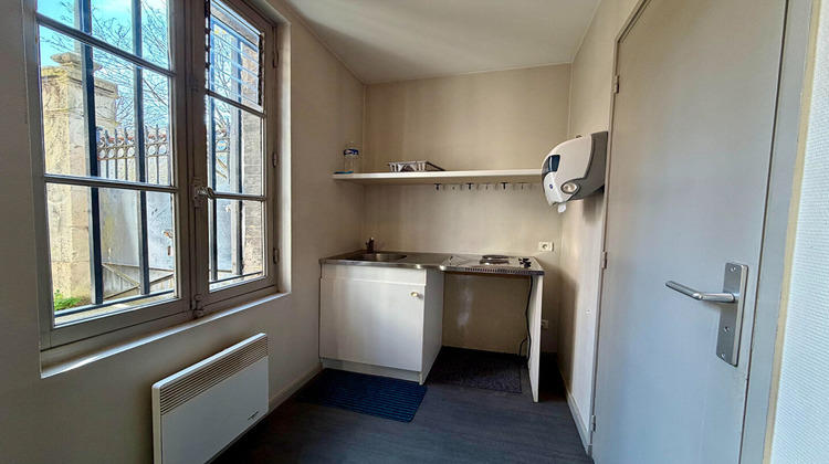 Ma-Cabane - Location Local commercial TROYES, 70 m²