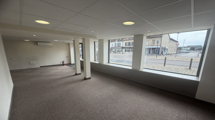 Ma-Cabane - Location Local commercial Troyes, 202 m²