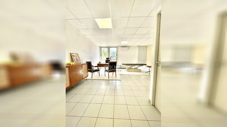 Ma-Cabane - Location Local commercial Uzès, 38 m²