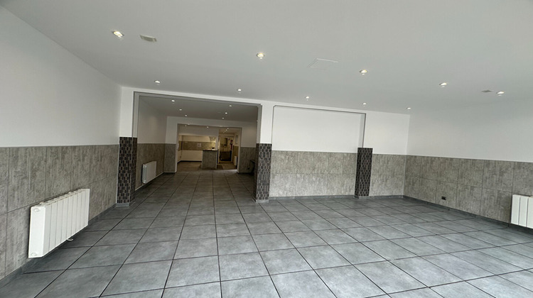 Ma-Cabane - Location Local commercial VAIRES-SUR-MARNE, 74 m²