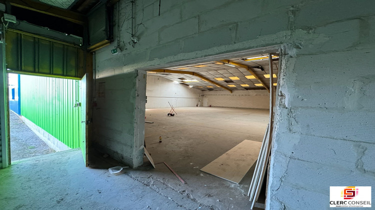 Ma-Cabane - Location Local commercial Val-de-Reuil, 388 m²