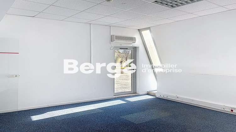 Ma-Cabane - Location Local commercial Valbonne, 319 m²