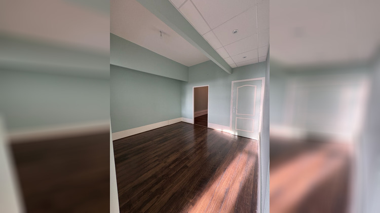 Ma-Cabane - Location Local commercial VALENCE, 76 m²